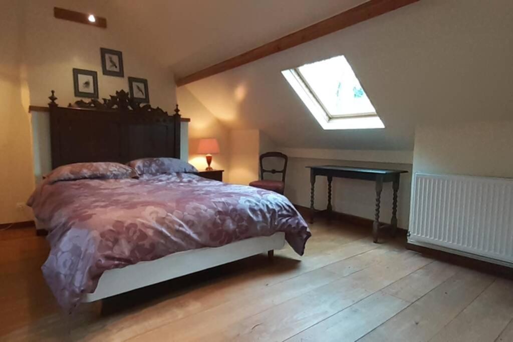 Private Farmhouse For Six In The Countryside Saint-Pierre-sur-Orthe Extérieur photo