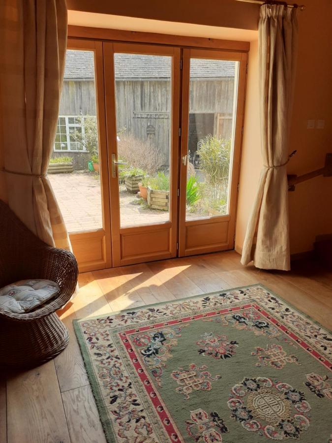 Private Farmhouse For Six In The Countryside Saint-Pierre-sur-Orthe Extérieur photo