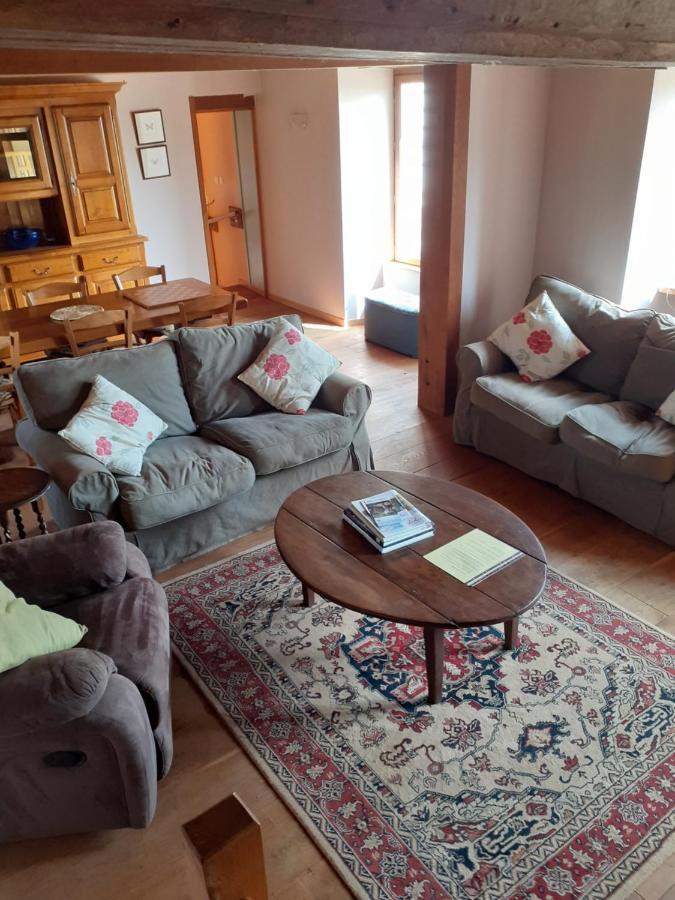 Private Farmhouse For Six In The Countryside Saint-Pierre-sur-Orthe Extérieur photo