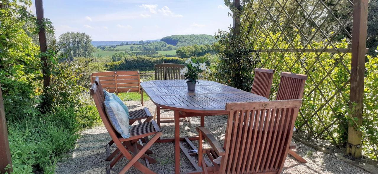 Private Farmhouse For Six In The Countryside Saint-Pierre-sur-Orthe Extérieur photo