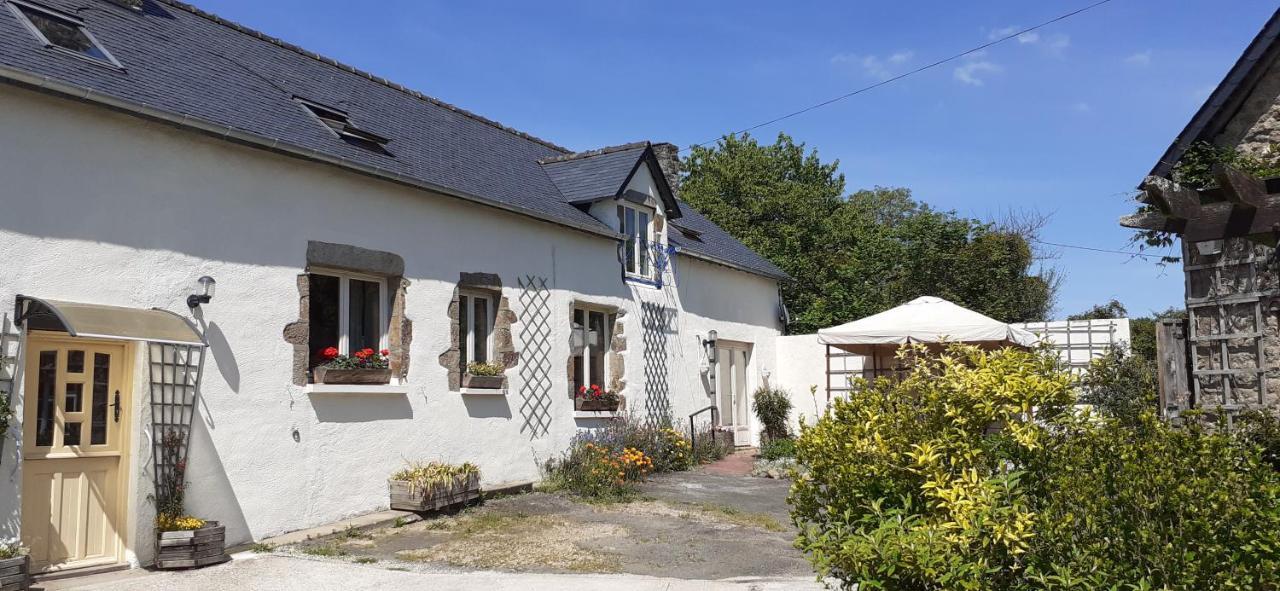 Private Farmhouse For Six In The Countryside Saint-Pierre-sur-Orthe Extérieur photo