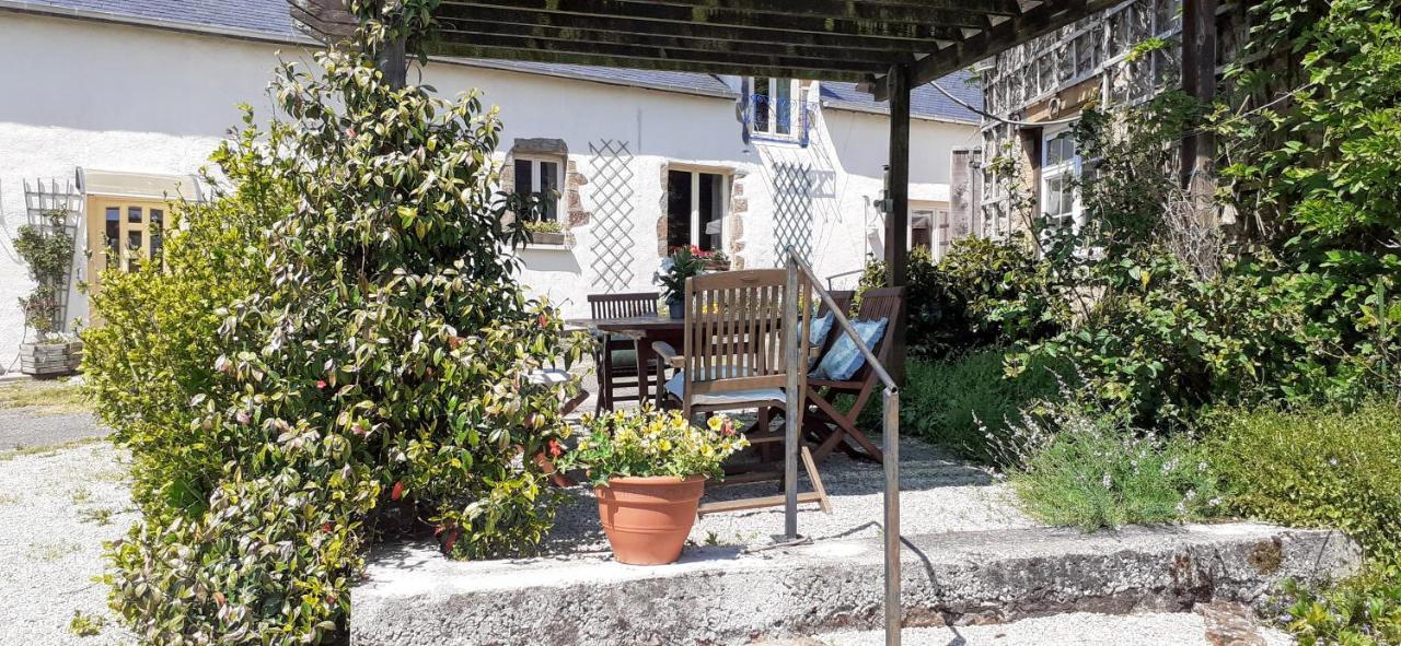 Private Farmhouse For Six In The Countryside Saint-Pierre-sur-Orthe Extérieur photo